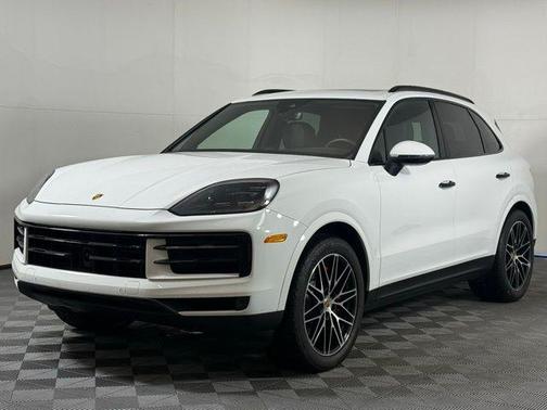 2024 Porsche Cayenne S