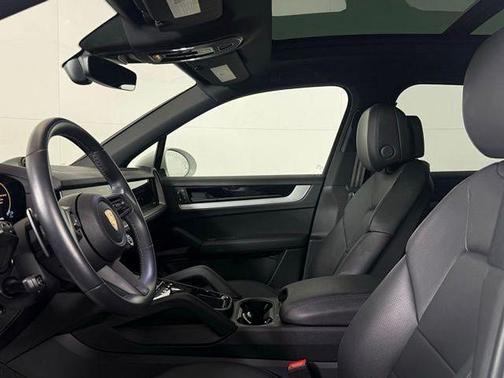 2024 Porsche Cayenne S