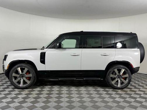 2026 Land Rover Defender 110 X