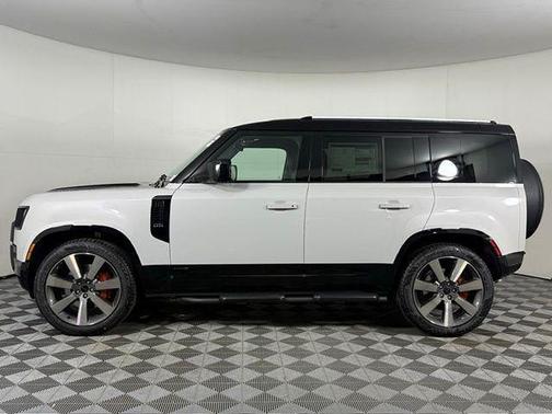 2026 Land Rover Defender 110 X