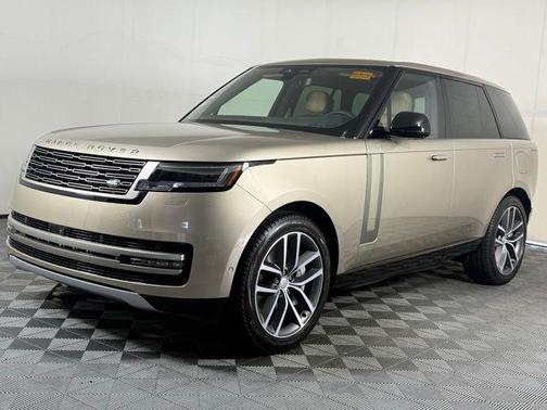 2025 Land Rover Range Rover P550e SE
