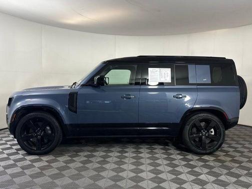 2022 Land Rover Defender 110 X-Dynamic HSE