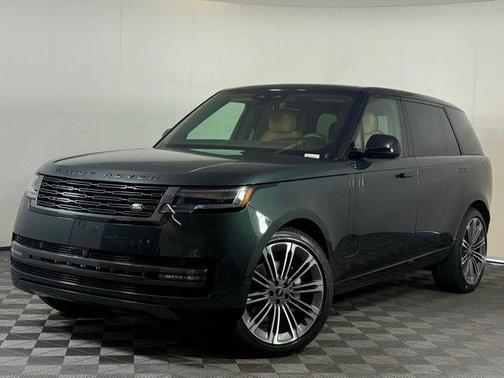 2025 Land Rover Range Rover P400 SE 7 Seat