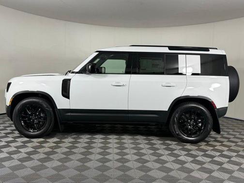 2025 Land Rover Defender P400 S