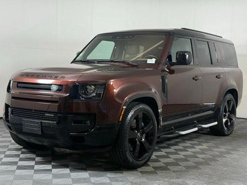 2023 Land Rover Defender X-Dynamic SE