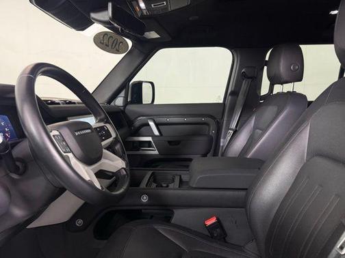 2022 Land Rover Defender 110 X-Dynamic SE