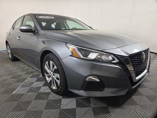 Gun Metallic 2020 Nissan Altima 2.5 S