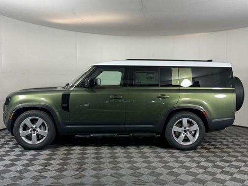 2026 Land Rover Defender P300 S