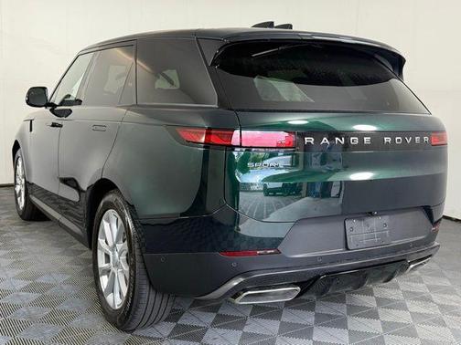 2025 Land Rover Range Rover Sport P360 SE