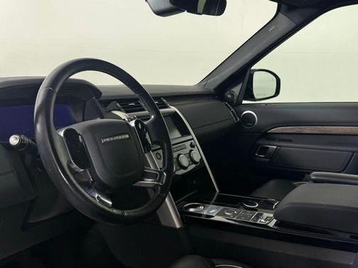 2020 Land Rover Discovery HSE