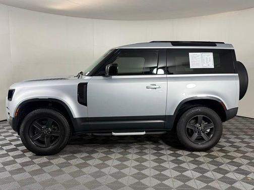 2023 Land Rover Defender 90 S