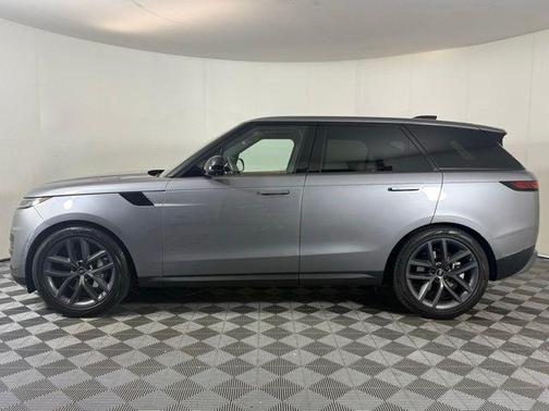 2023 Land Rover Range Rover Sport SE