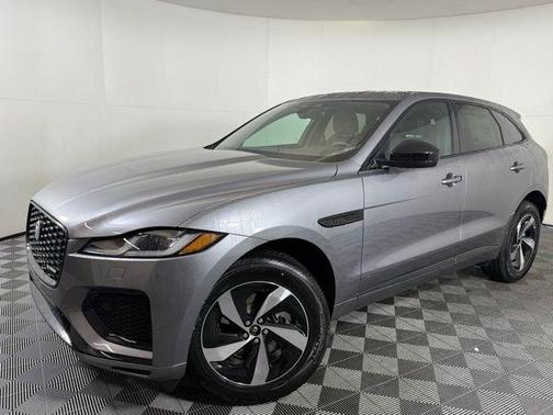 2025 Jaguar F-PACE P250 R-Dynamic S