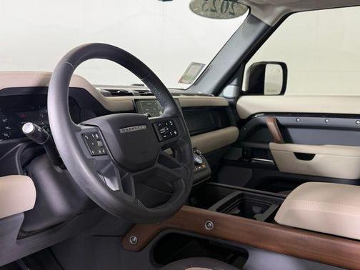 2024 Land Rover Defender P400 X