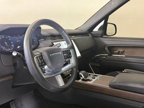 2023 Land Rover Range Rover P530 SE