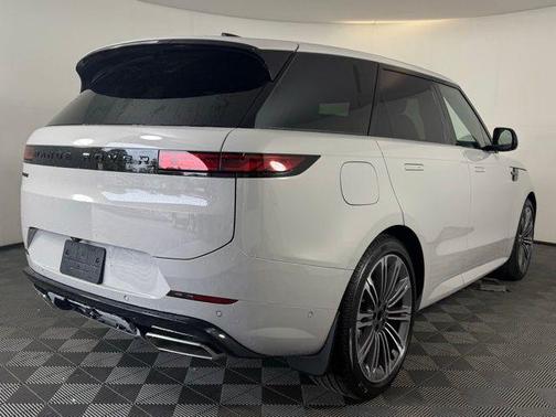 2025 Land Rover Range Rover Sport P400 Dynamic SE