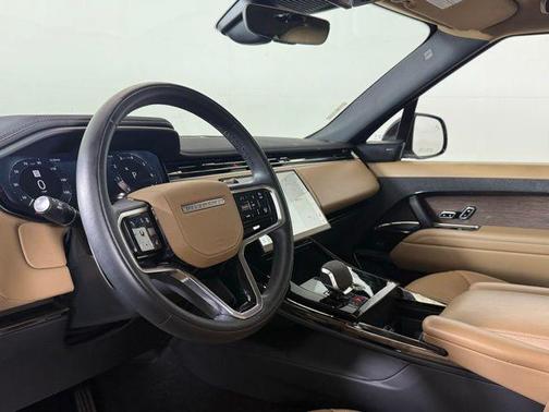 2024 Land Rover Range Rover Sport SE