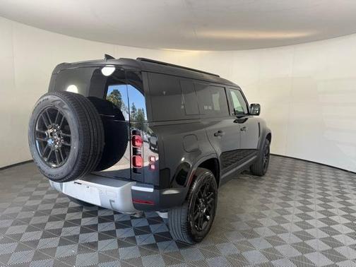 2025 Land Rover Defender P300