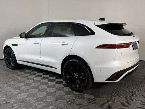 2026 Jaguar F-PACE P250 R-Dynamic S