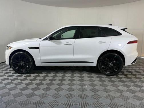 2026 Jaguar F-PACE P250 R-Dynamic S