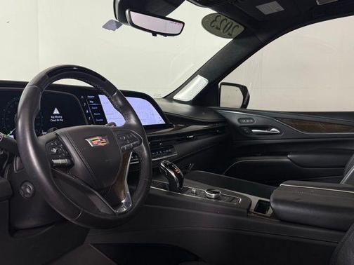 2023 Cadillac Escalade ESV Sport Platinum