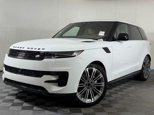 2026 Land Rover Range Rover Sport SE