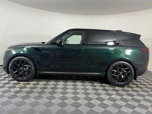 2025 Land Rover Range Rover Sport P360 SE