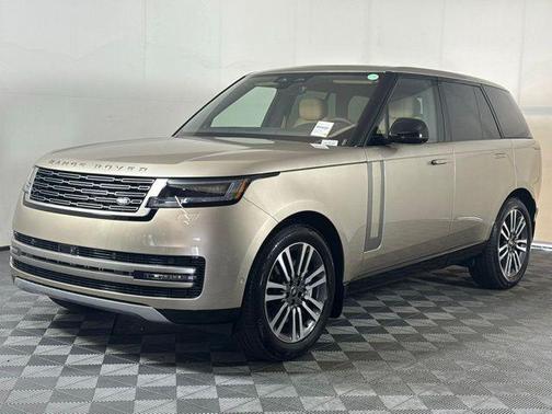 2025 Land Rover Range Rover P530 SE