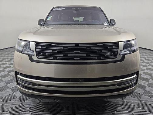 Batumi Gold 2023 Land Rover Range Rover P530 SE