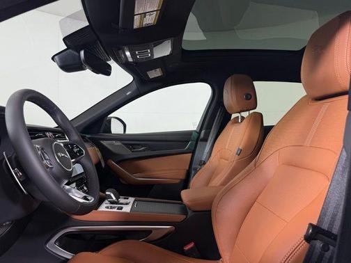 2026 Jaguar F-PACE P250 R-Dynamic S