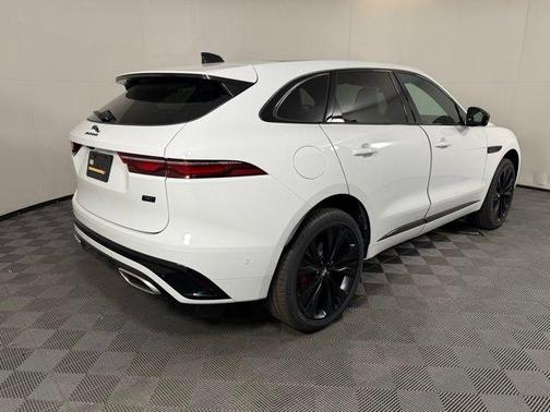 2026 Jaguar F-PACE P400 R-Dynamic S