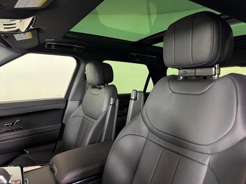 2025 Land Rover Range Rover Sport P530 Dynamic SE