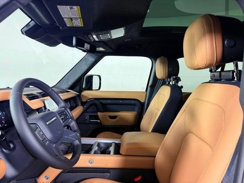 2025 Land Rover Defender P400 X