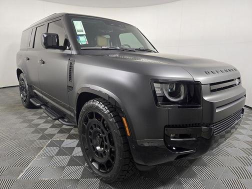 Santorini Black 2026 Land Rover Defender P400 X-Dynamic SE