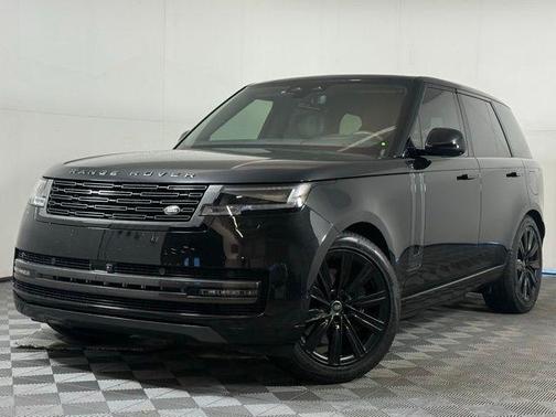 2025 Land Rover Range Rover P550e Autobiography