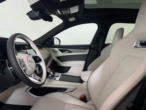 2026 Jaguar F-PACE P250 R-Dynamic S