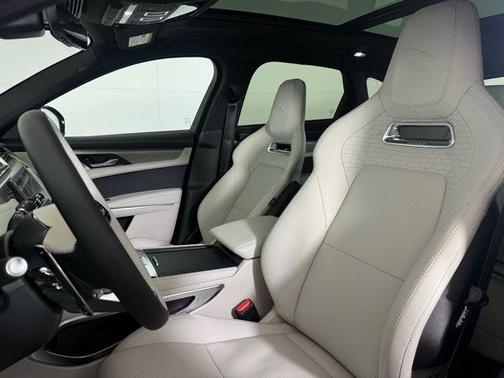 2026 Jaguar F-PACE P250 R-Dynamic S