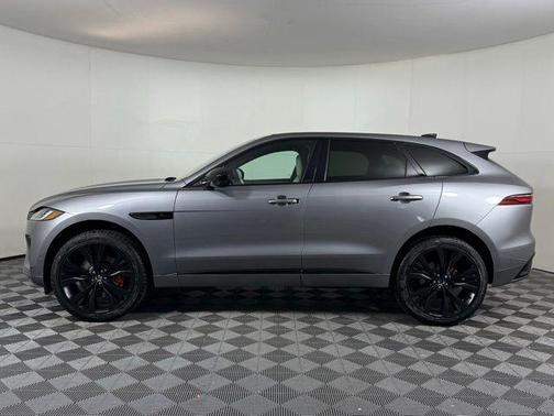 2026 Jaguar F-PACE P400 R-Dynamic S