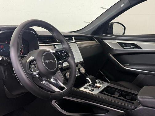 2025 Jaguar F-PACE P400 R-Dynamic S