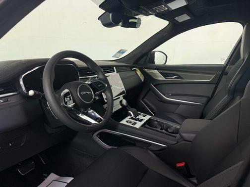 2026 Jaguar F-PACE SVR 575 Edition