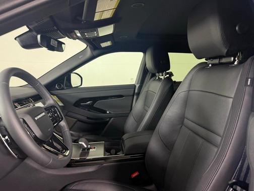 2026 Land Rover Range Rover Evoque Core S