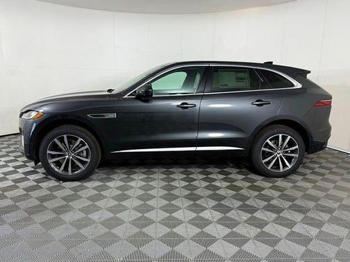 Carpathian Grey 2026 Jaguar F-PACE P250 R-Dynamic S