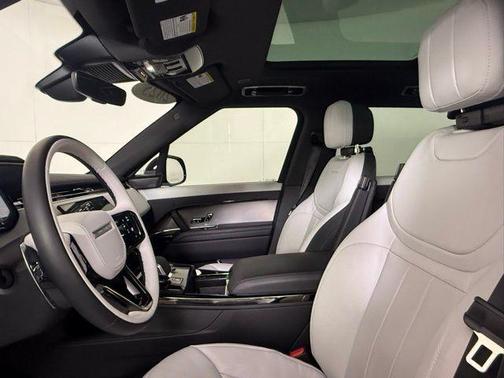 2025 Land Rover Range Rover Sport P530 Dynamic SE