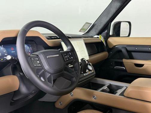 2026 Land Rover Defender