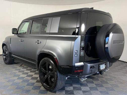 2026 Land Rover Defender