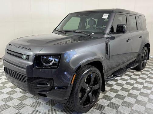 2025 Land Rover Defender P525 V8