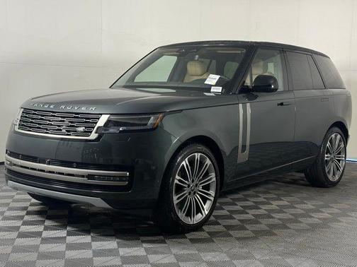 2025 Land Rover Range Rover P400 SE