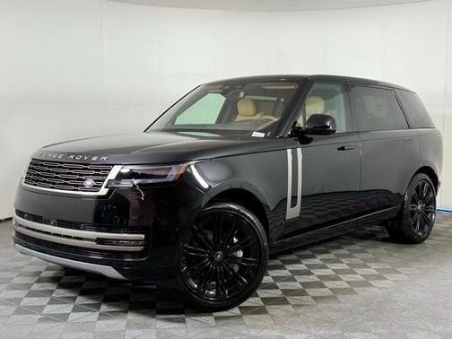 2025 Land Rover Range Rover P530 SE 7 Seat
