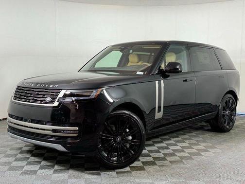 2025 Land Rover Range Rover P530 SE 7 Seat