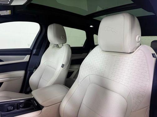 2026 Jaguar F-PACE P250 R-Dynamic S